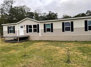 16221-16227 E Club Deluxe Rd, Hammond, LA 70403