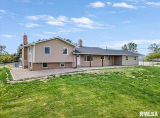 6813 Rentshler Rd, Rochester, IL 62563