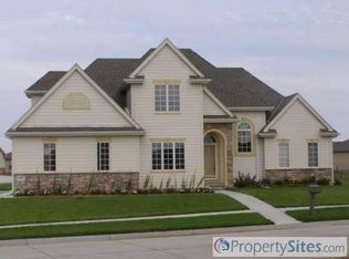 5007 Wagons Way Rd, Council Bluffs, IA 51501