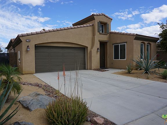 4th image of 77450 New Mexico Dr