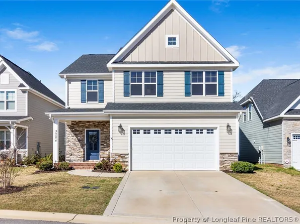 3204 Carnoustie Ct, Fayetteville, NC 28306