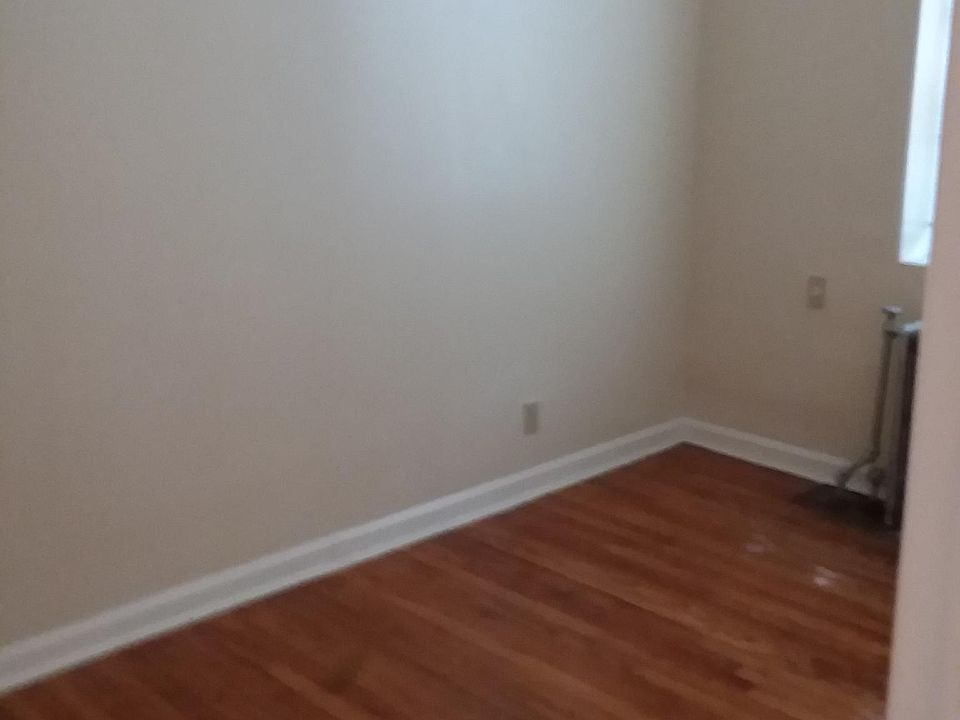 1st image of 9159 191st St APT 1C