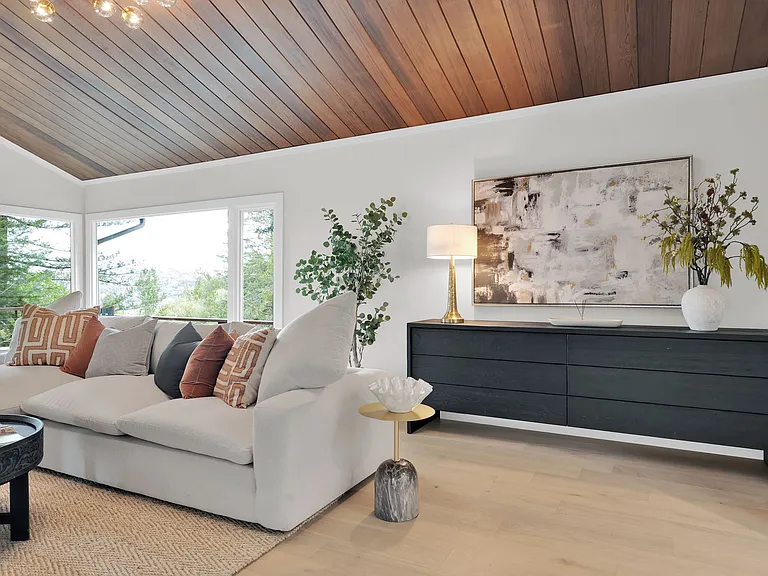 90 Upper Briar Rd — Photo 4