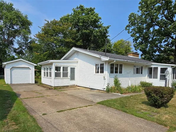 3002 Bement St, Erie, PA 16506