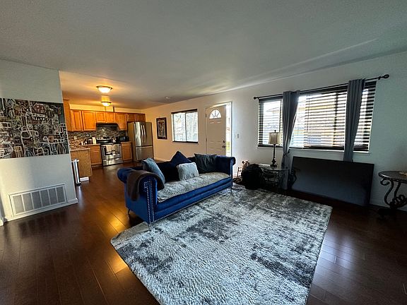3rd image of 870 Gilchrist Walkway APT 1