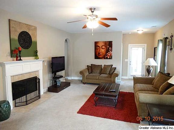 3rd image of 5187 Yorkshire Dr