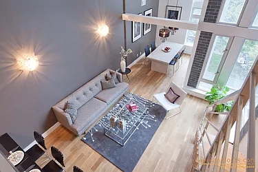 Rented by aptsandlofts.com