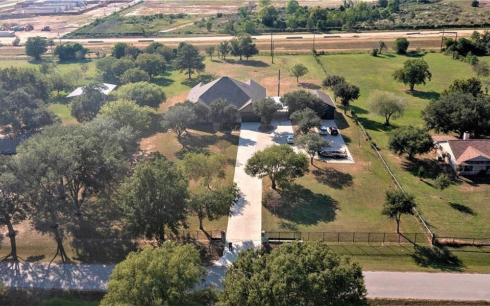 10511 Hidden Lake Ln, Richmond, TX 77406 MLS 88464975 Zillow