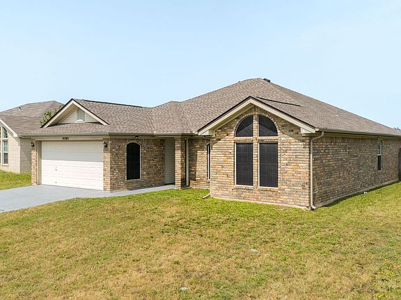 2nd image of 4305 Maggie Dr