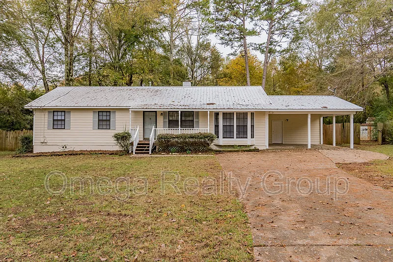 3 bed, 2.0 bath, 1889 sqft, $1,500 — Photo 1