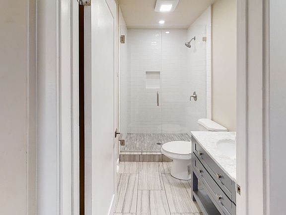5th image of 5216 College Gardens Ct