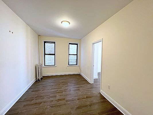 4th image of 229 W 105th St APT 43