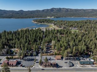 433 Mountainaire Ln #A & B, Big Bear Lake, CA 92315