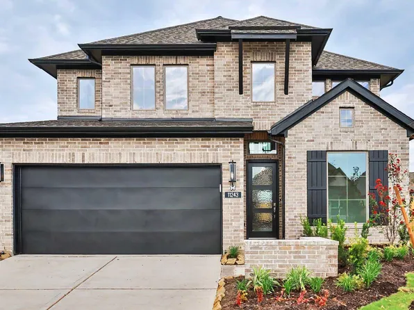 11243 White Crownbeard Dr, Cypress, TX 77433