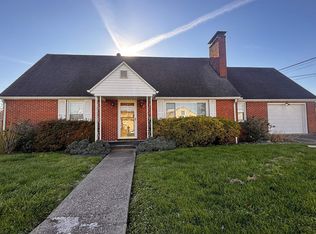 417 Indiana Ave, Nutter Fort, WV 26301