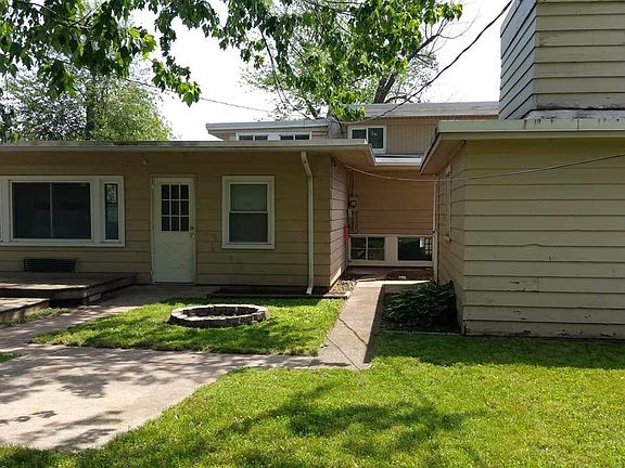 3rd image of 3024 N 12th St