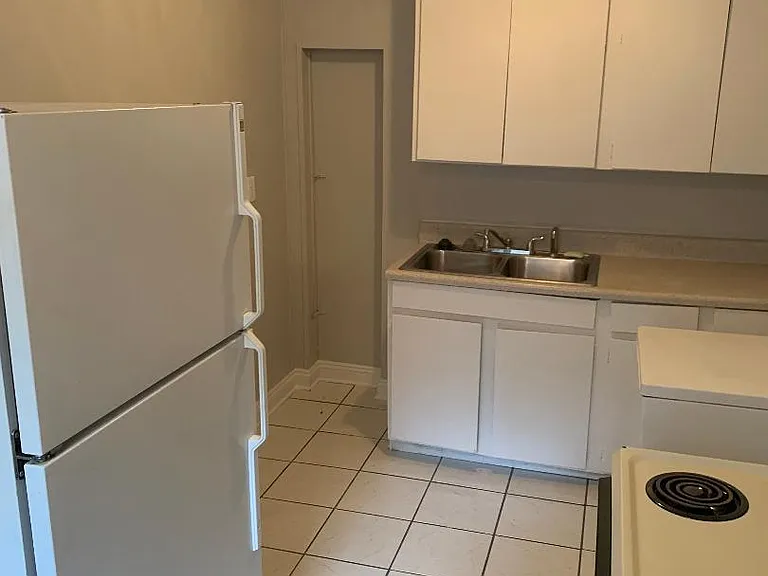 2660 Forbes St #7 — Photo 4