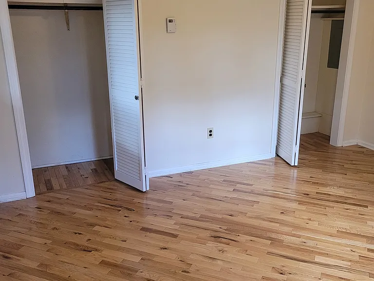 54 Westgate Rd — Photo 10