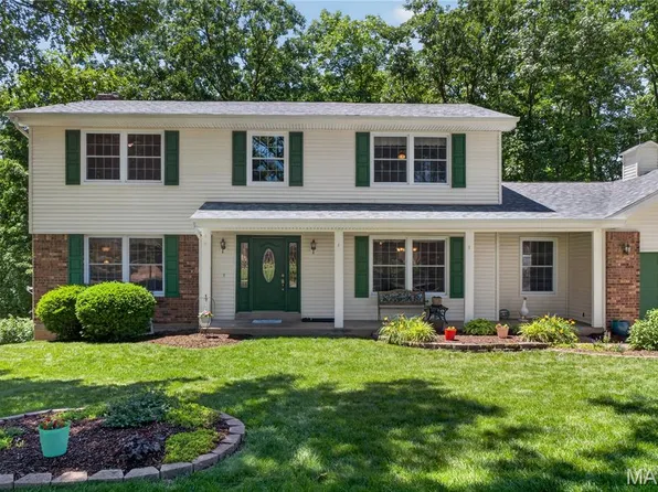 5311 Hamlin Ct, Saint Louis, MO 63128