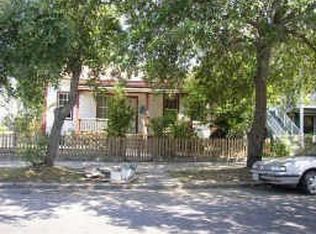 1805 Galveston St, Grand Prairie, TX 75051