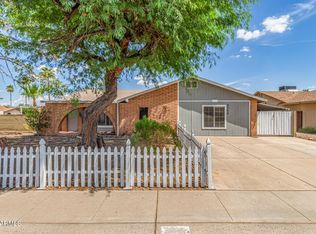 2300 E CONCORDA Drive, Tempe, AZ 85282