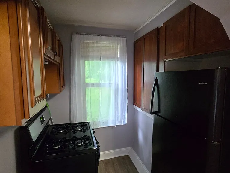 9109 Argyle Ave — Photo 13