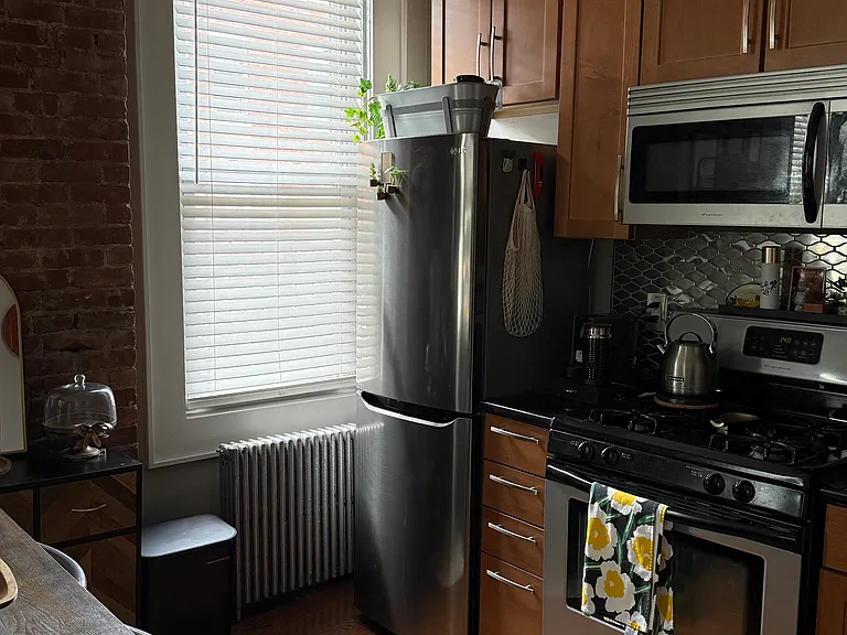 647 Garden St #1W — Photo 14