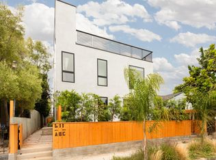 633 Palms Blvd #C, Venice, CA 90291