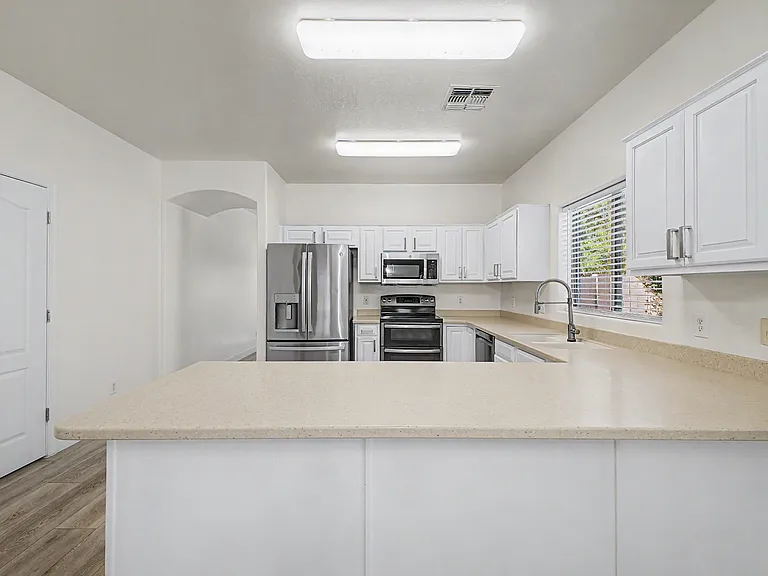 3533 E Joseph Way — Photo 18