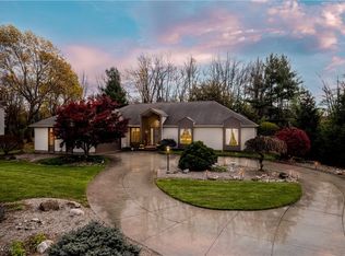 729 Sunridge Rd, Akron, OH 44333