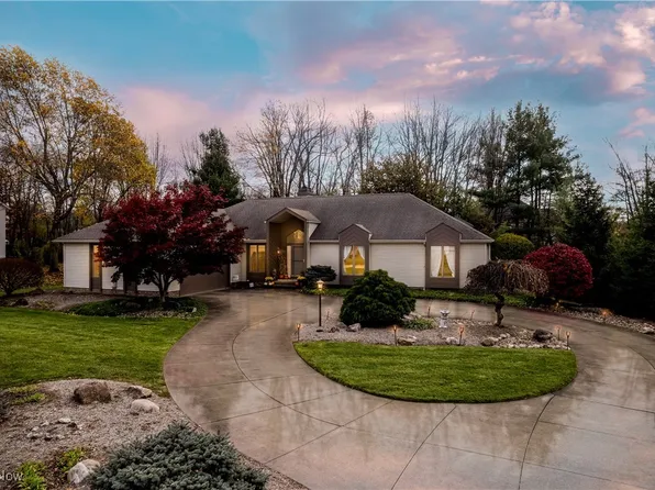 729 Sunridge Rd, Akron, OH 44333