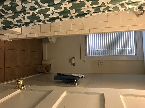 4th image of 133 Kendrick Ave #2