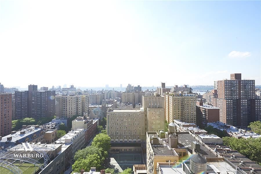 1st image of 100 W 93rd St APT 11D