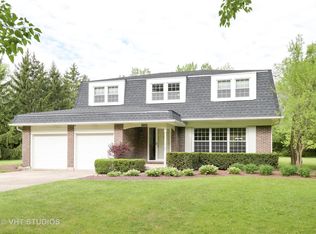 1120 SW Fork Dr, Lake Forest, IL 60045