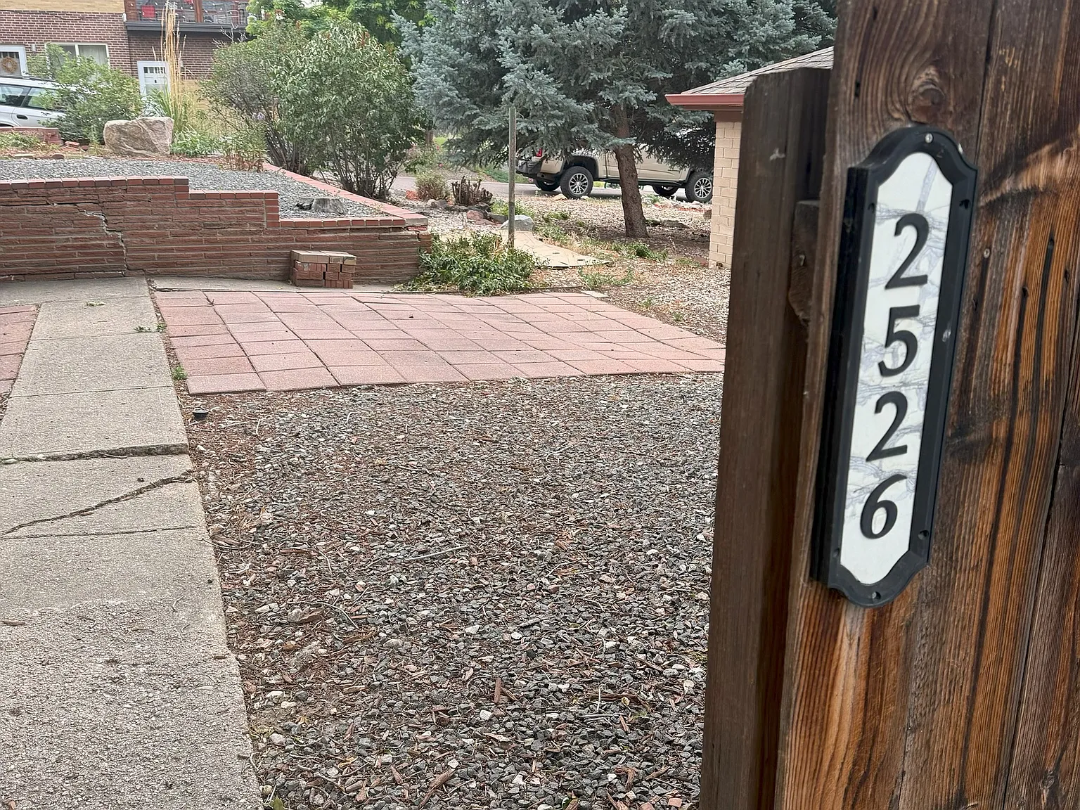 2 bed, 880 sqft, $1,550 — Photo 2