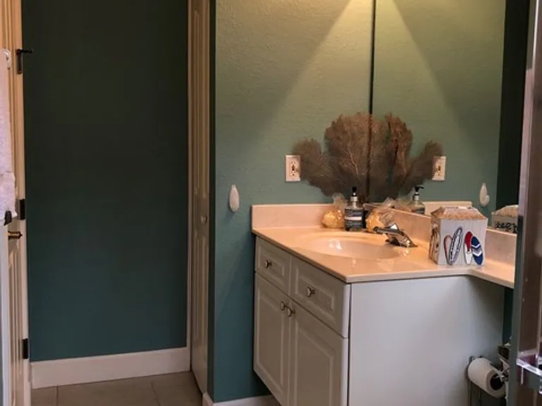 14780 Glen Eden Dr — Photo 25