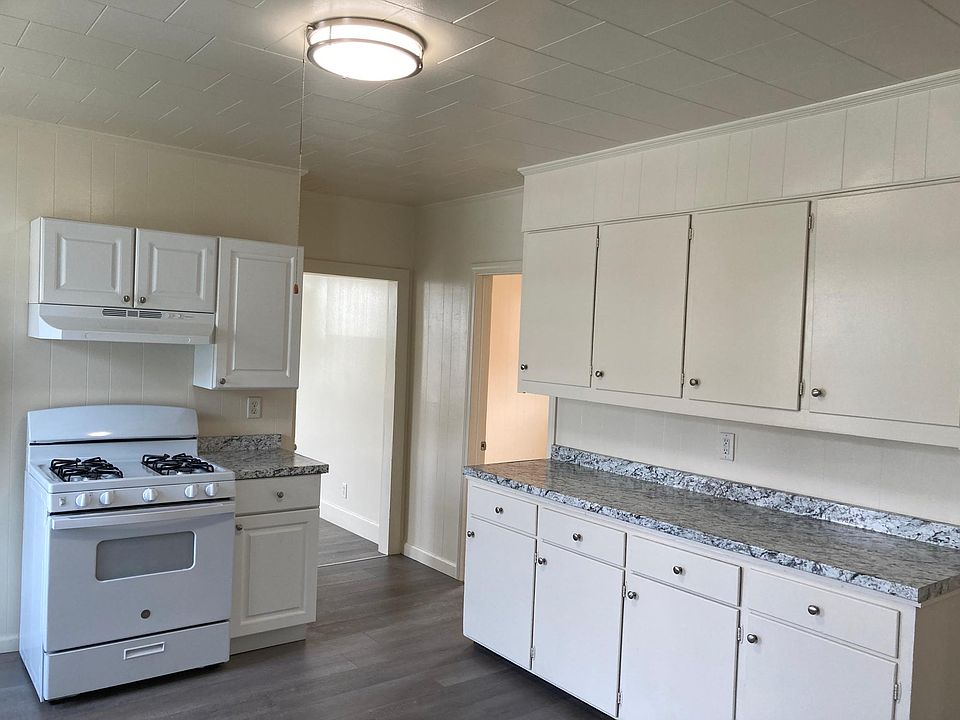 1st image of 38 Bellevue Ave #2