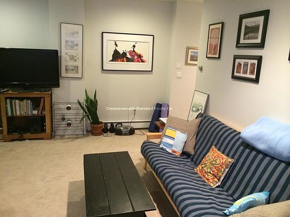 3rd image of 6-12 Blackwood St #5B