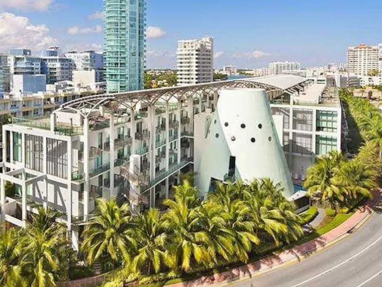 6000 Collins Ave #313 — Photo 15