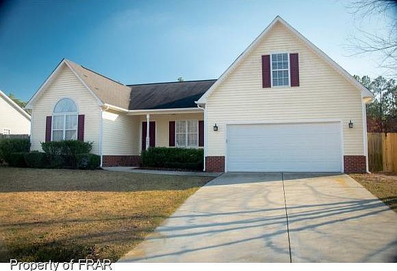 1st image of 162 Sanford Ct