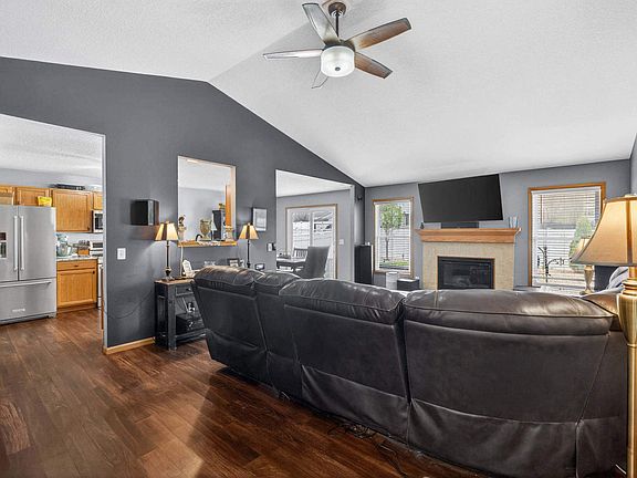4th image of 5317 Hillandale Rd