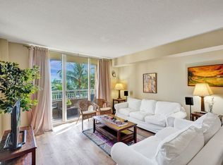 19501 W Country Club Dr APT 402, Aventura, FL 33180