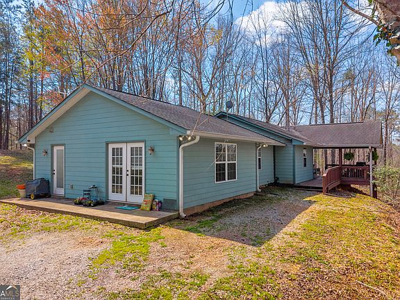 3rd image of 234 Old River Rd