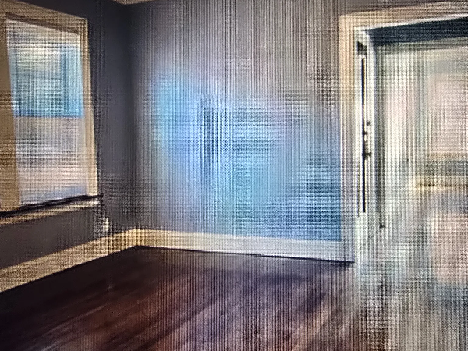 3 bed, 1100 sqft, $1,700 — Photo 2