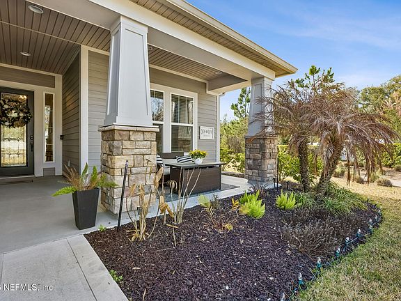 5th image of 225 CLOVERBROOK Road