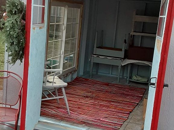 5th image of 26689 Elm St