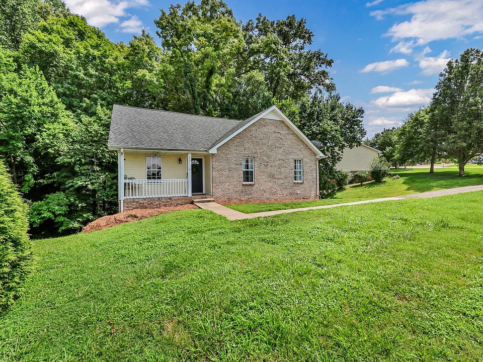 1st image of 931 Drum Ln