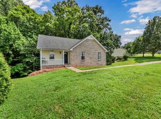 931 Drum Ln, Clarksville, TN 37043