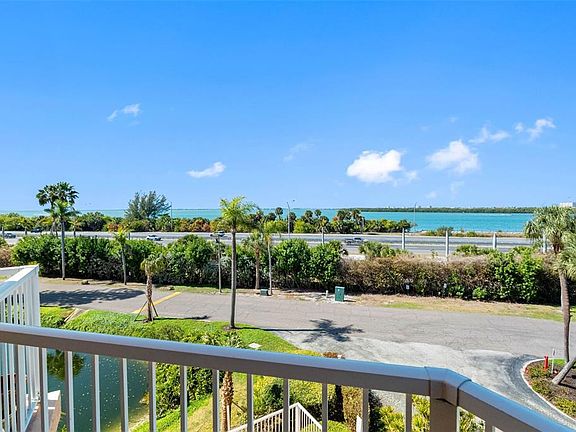5th image of 7430 SUNSHINE SKYWAY LANE S #406