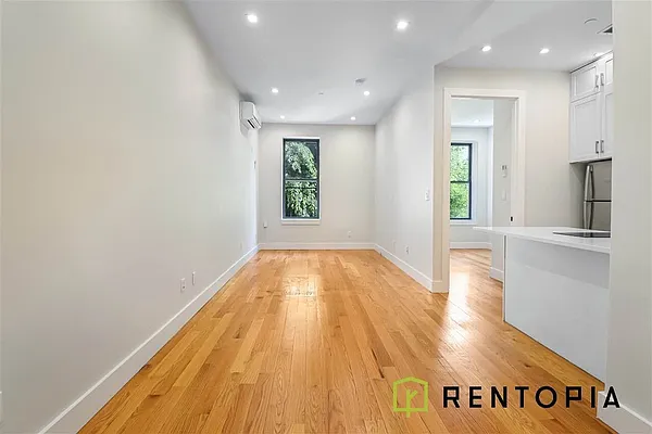 Rented by Rentopia | media 9